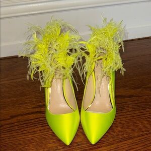 Jessica Simpson Neon Yellow Feathered Heels